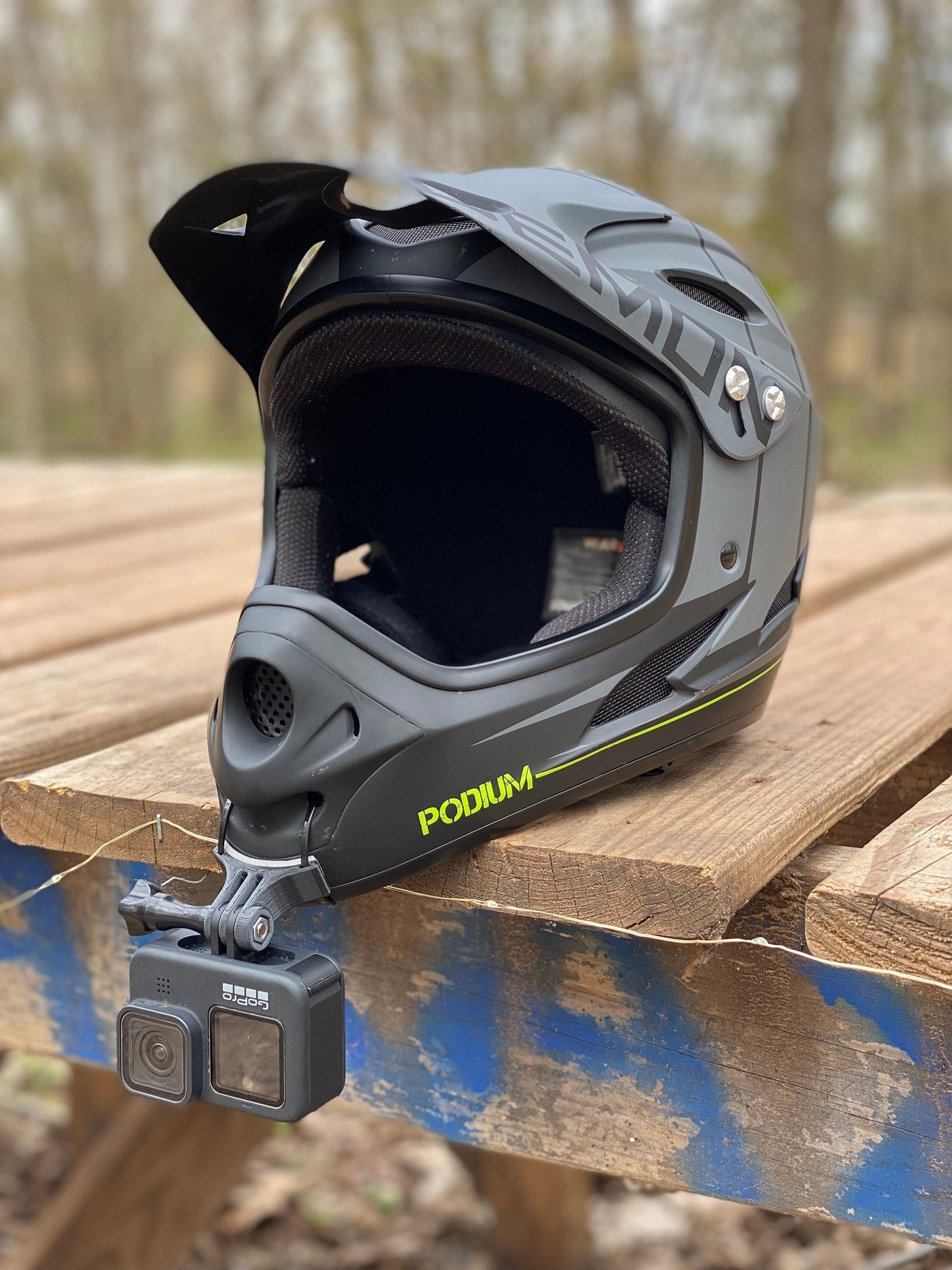 isometric gopro chin mount for demon podium full face helmet